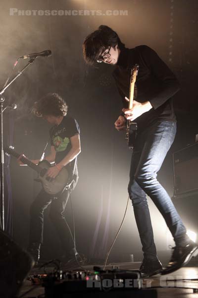 CAR SEAT HEADREST - 2017-03-22 - PARIS - Divan du Monde - 